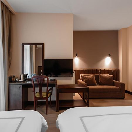 Elea Old Tbilisi Hotel ภายนอก รูปภาพ