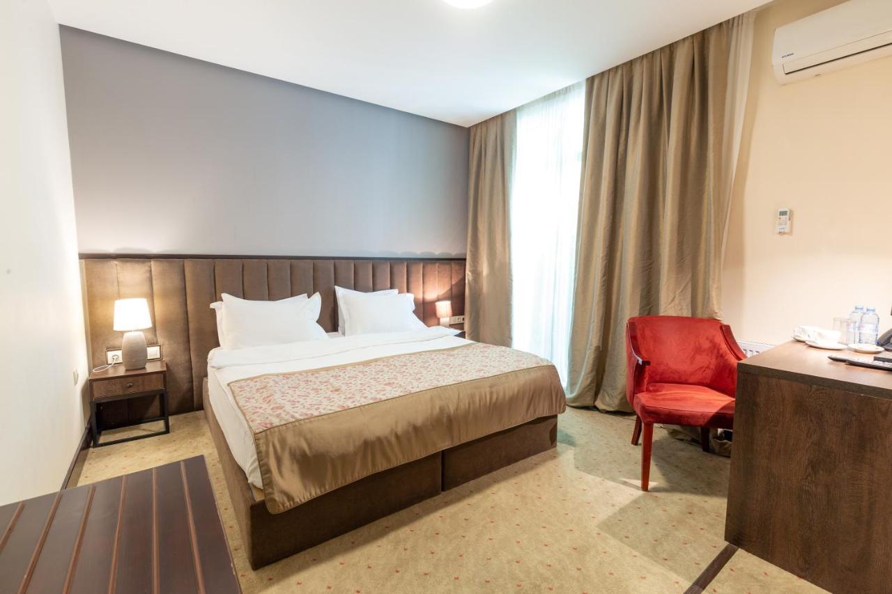 Elea Old Tbilisi Hotel ภายนอก รูปภาพ