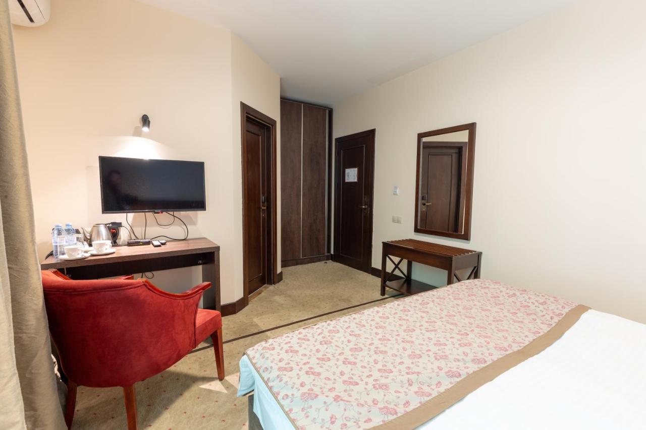 Elea Old Tbilisi Hotel ภายนอก รูปภาพ