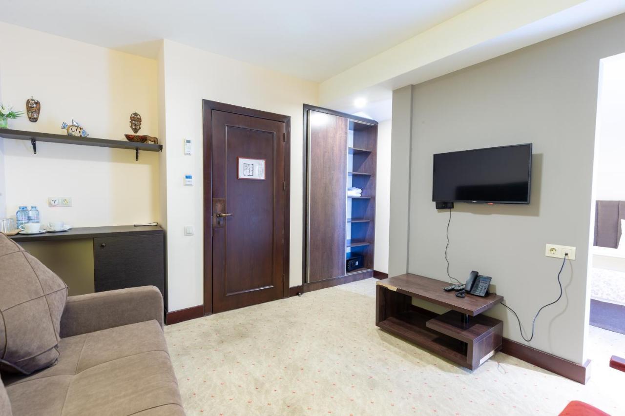 Elea Old Tbilisi Hotel ภายนอก รูปภาพ