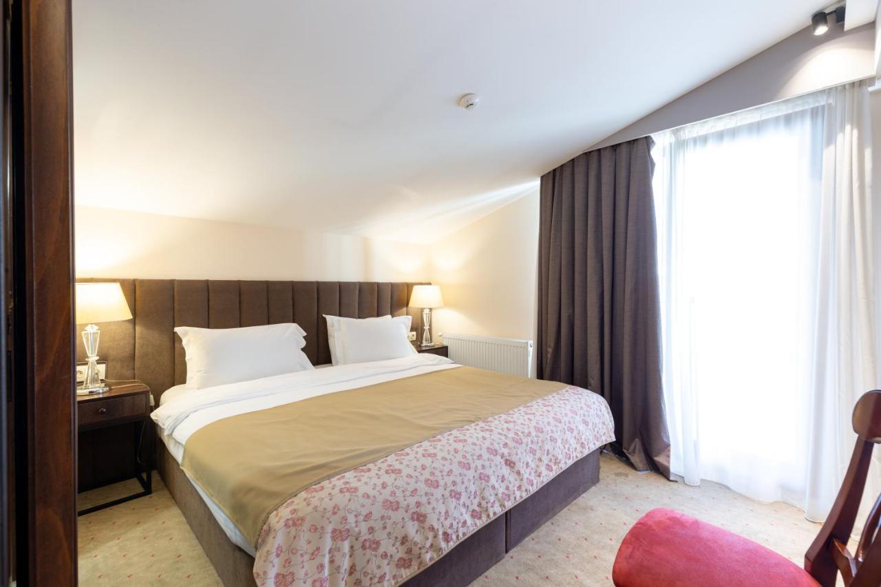 Elea Old Tbilisi Hotel ภายนอก รูปภาพ